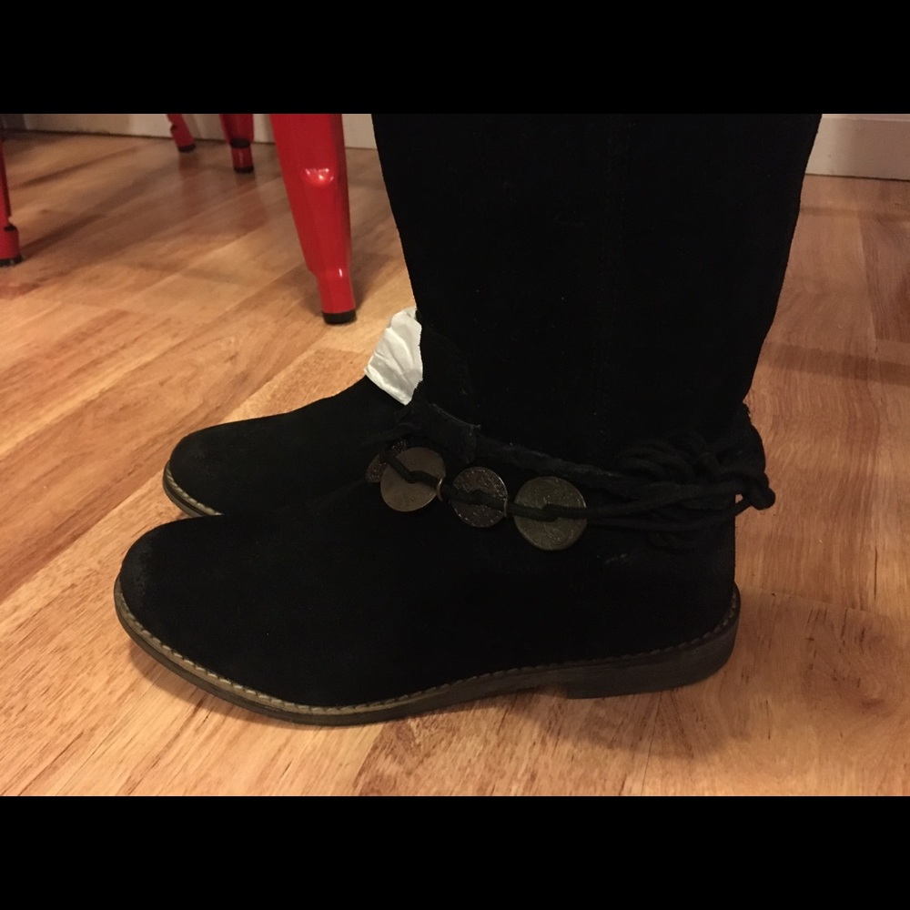 Brand new Musse&Cloud over the knee boot size 9